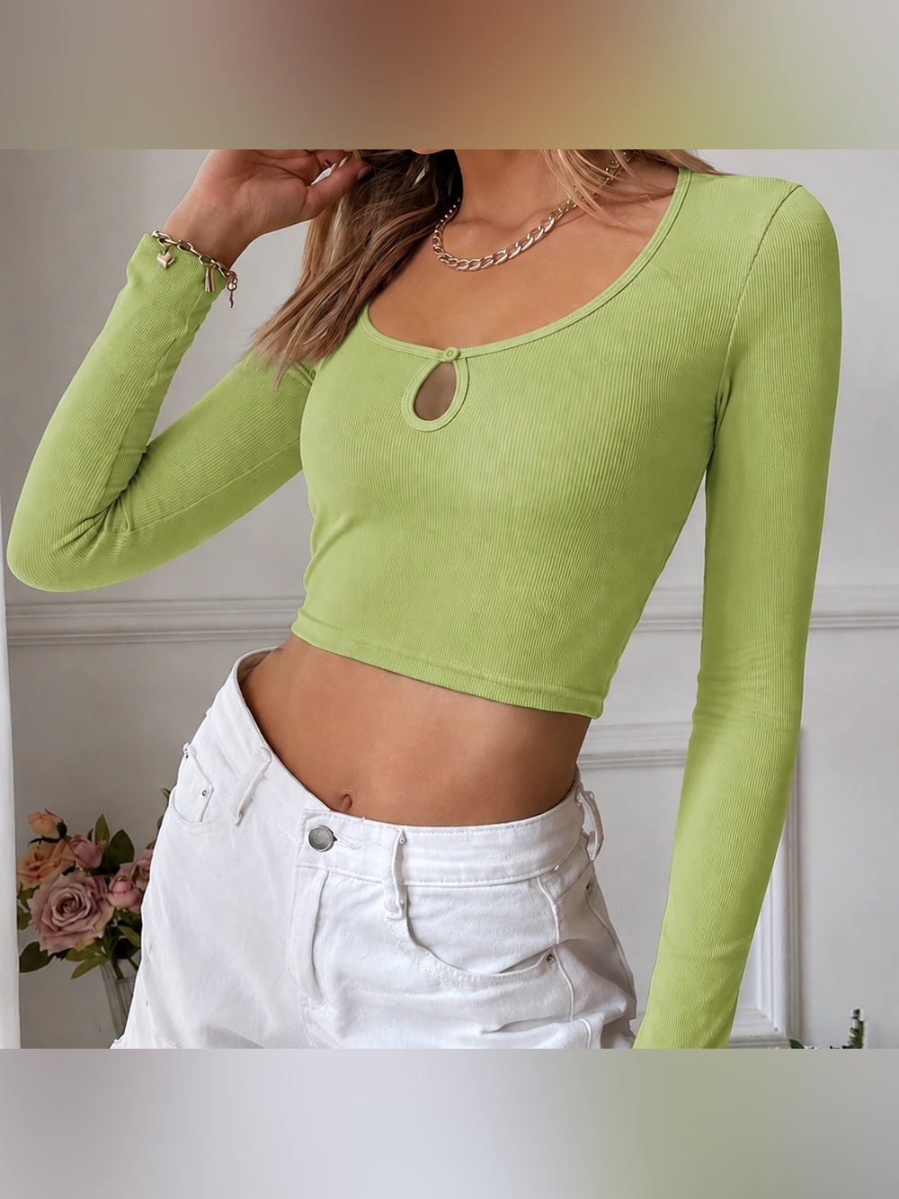 Aritzia Sunday Best lime green long-sleeve crop top
